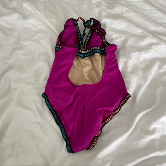 La Blanca MEDIUM Threading Along One Piece Swimsuit Fuchsia Colorful - Picture 5 of 8